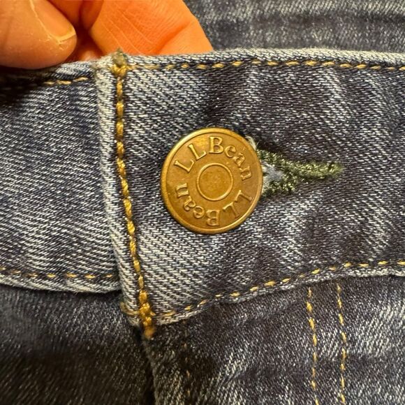 L.L. Bean Women's BeanFlex Skinny Leg Favorite Fit Denim Blue Jeans Size 14P - Picture 3 of 11